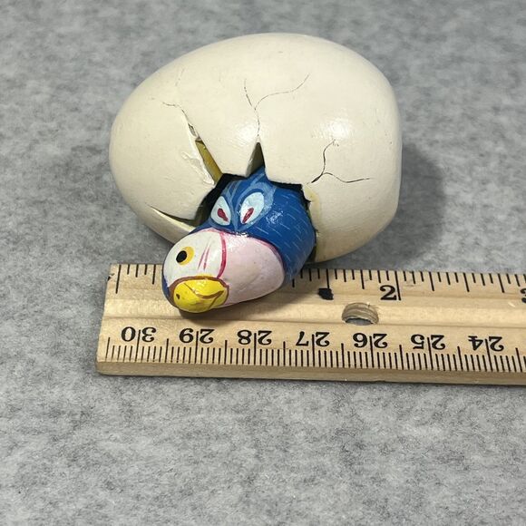 Vintage Hand Painted Parrot Figurines Set Cracking Out of Egg Bird Collectibles - Picture 15 of 16